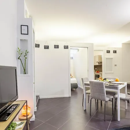 New! Luxury Carlo A, 2 Min Dal Museo Egizio Apartment *