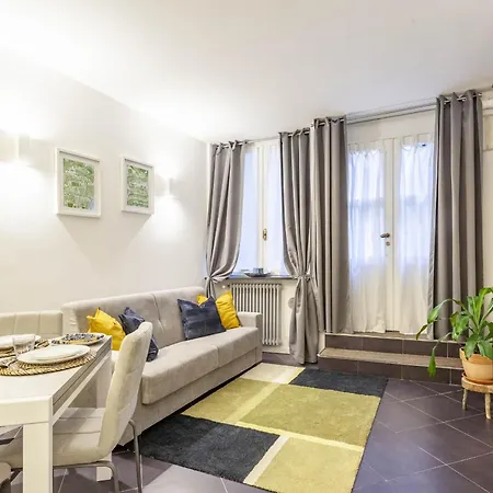 New! Luxury Carlo A, 2 Min Dal Museo Egizio Apartment